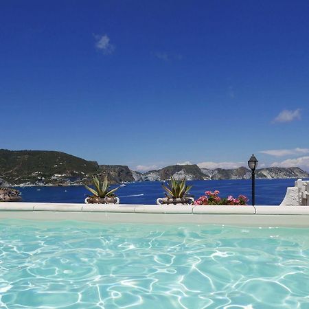Hotel Torre Dei Borboni ポンツァ エクステリア 写真