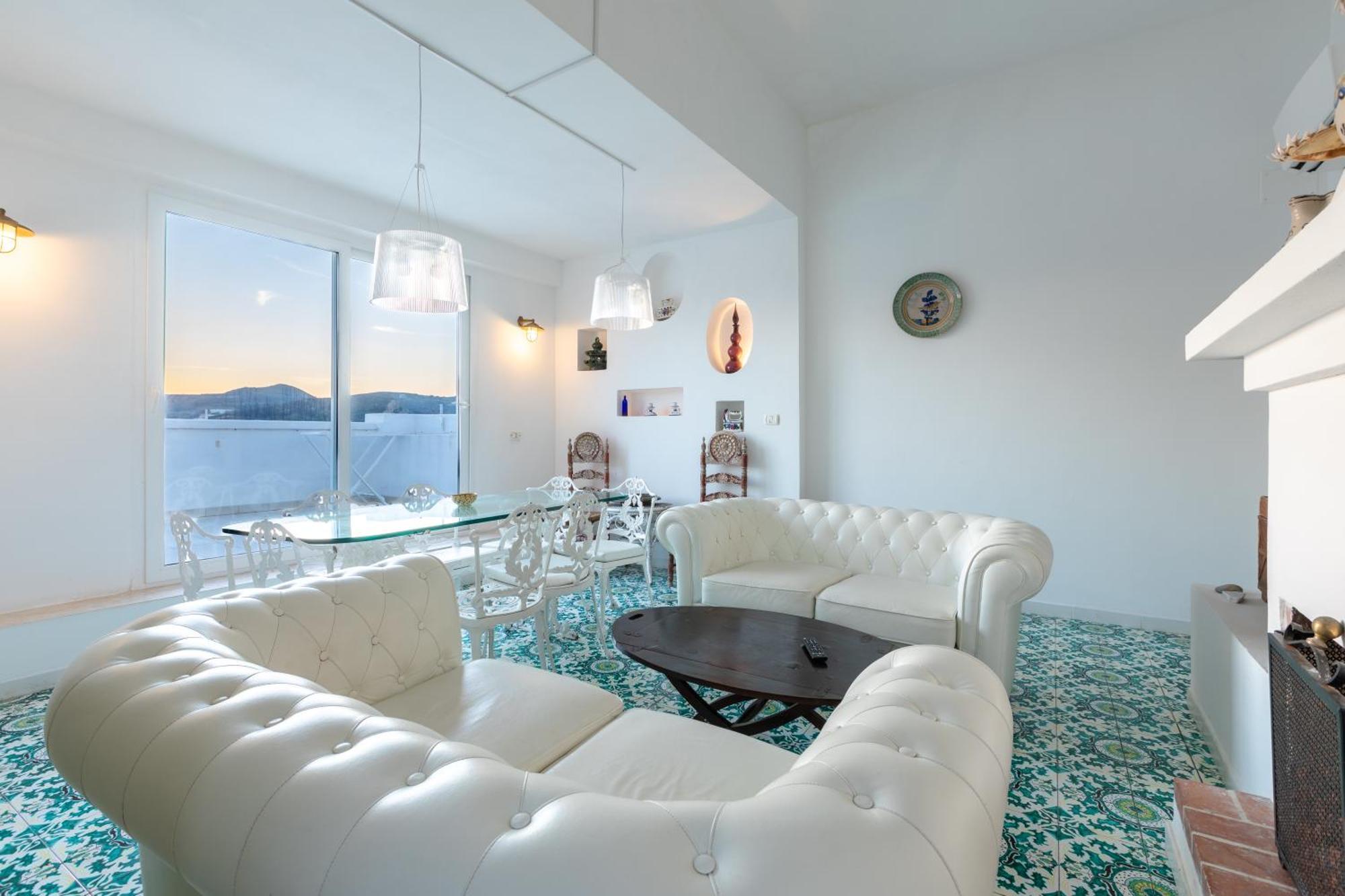 Hotel Torre Dei Borboni ポンツァ エクステリア 写真
